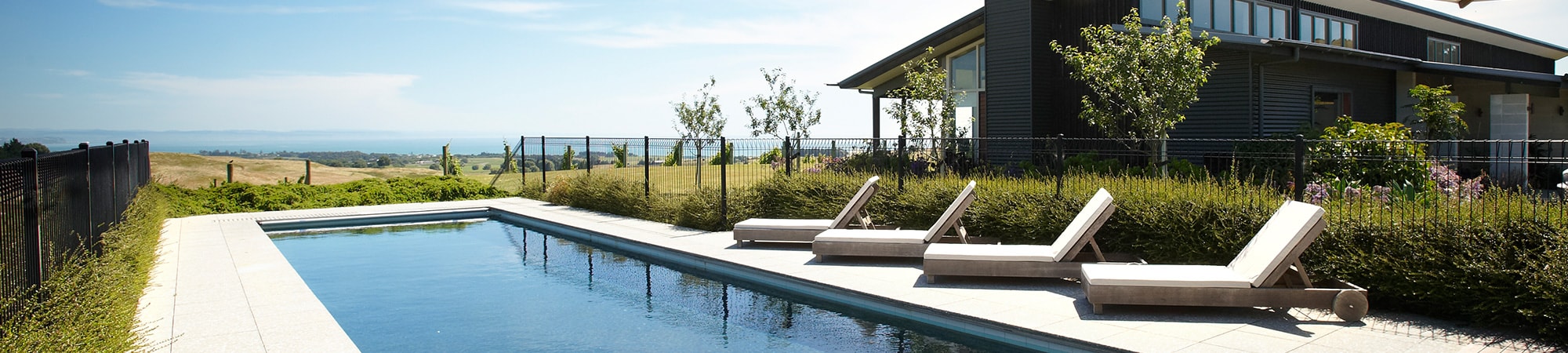 Banner​ ​ image​ ​ of​ ​ holiday​ ​ homes,​ ​ villas​ ​ and​ ​ apartments​ ​ for​ ​ rent worldwide